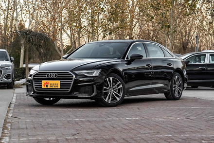 2022款奥迪A6L 40 TFSI 豪华动感型
