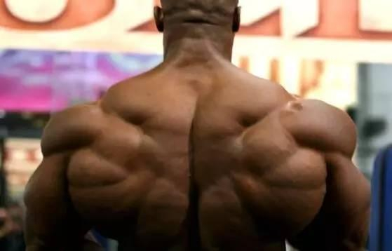 NO.1 肩带不要放松