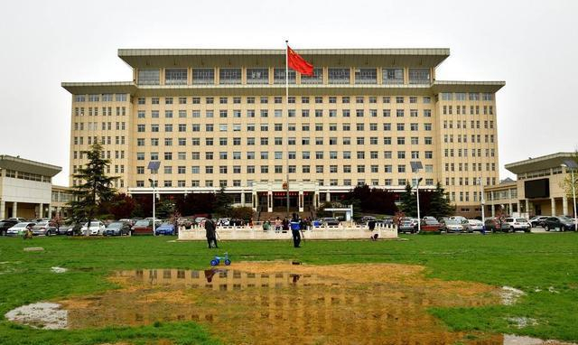 实拍中国各地政府办公大楼, 你觉得哪个最豪华、大气?|豪华|政府大楼|办公大楼_新浪新闻