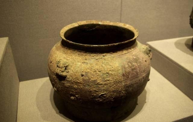 古代贵族用的这些生活器皿,能读出名字的都是牛人!