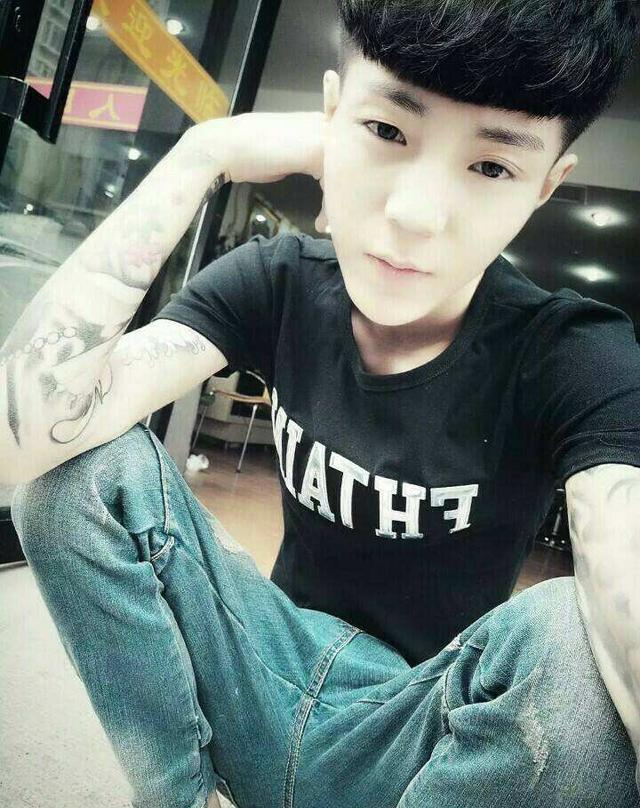 快手火到了快乐大本营!网红明星天佑、牌牌琦、高迪功不可没!|高迪|快手|王乐乐_新浪新闻