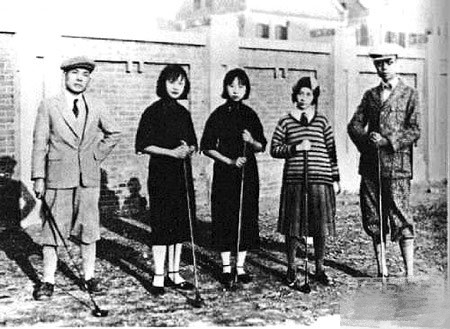 老照片：带你看末代皇帝傅仪在宫廷的“新潮生活”