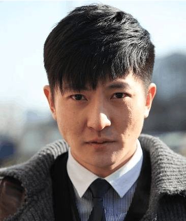 他在《老炮儿》中就露了一面, 走红前曾十块钱花一个月