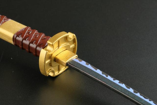 三代鬼彻裁纸刀,4000日元一个,尽显奢侈