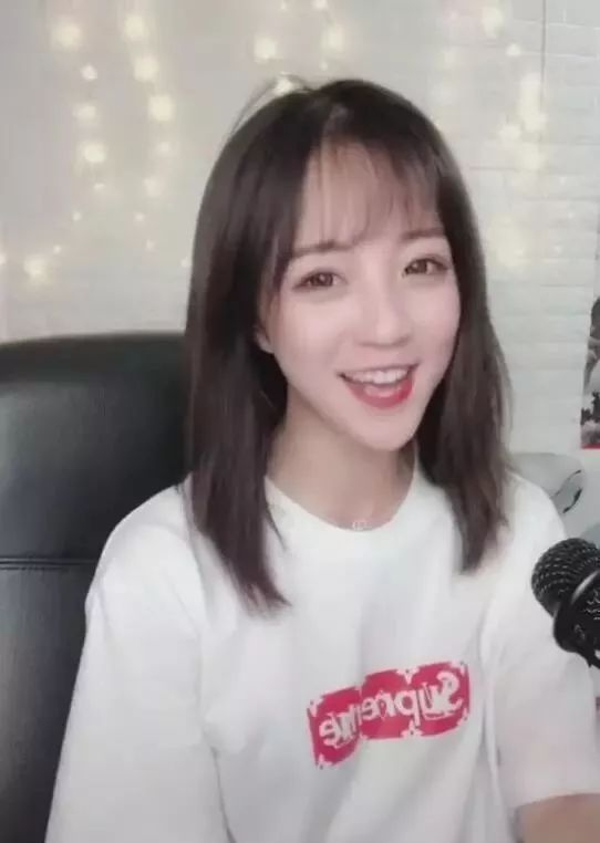 抖音温婉凉了,代古拉k不火了……现在又出来个新晋女神