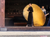 网友大同善化寺偶遇演员宋佳