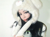 迪丽热巴兔耳造型亮相，毛茸茸风格引关注