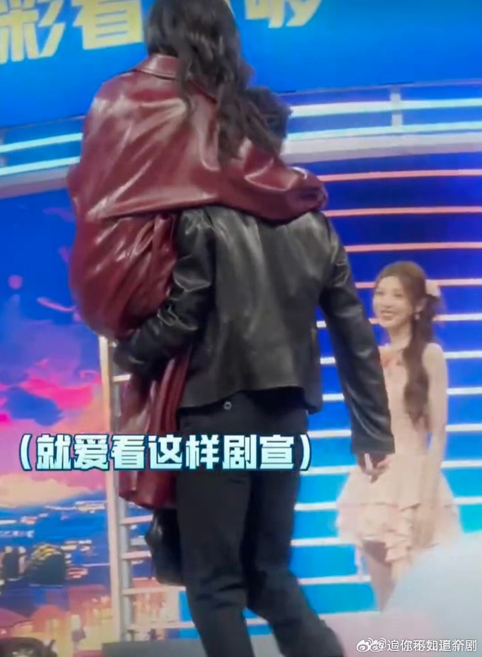 何与单手公主抱孟子义,男生抱女生超轻松__财经头条__新浪财经