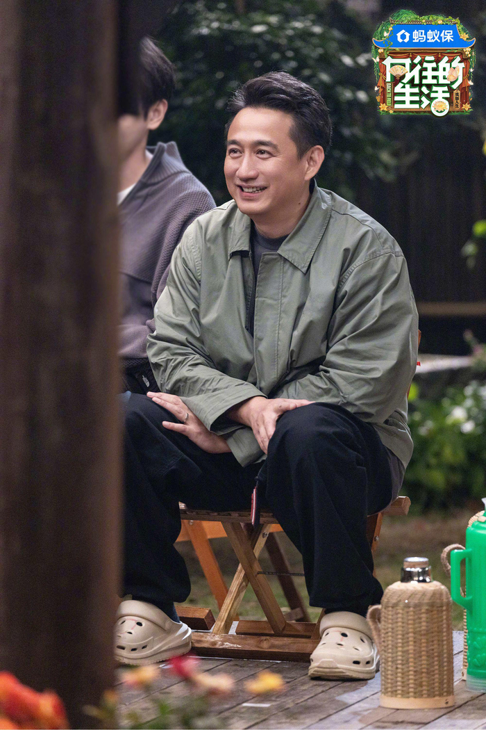 黄磊何炅张艺兴彭昱畅张子枫筹备向往的生活新篇