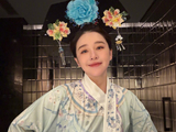 阚清子承认P歪筷子并自嘲发胖