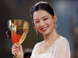 辛芷蕾首演黄柳霜，新片聚焦好莱坞华裔抗争史