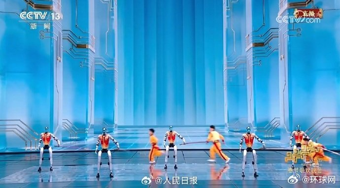 机器人亮相春晚表演中华武术__财经头条__新浪财经