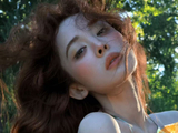 娜扎登优家画报封面，陈漫掌镜拍摄