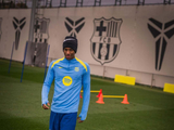 巴萨今日进行西甲赛前训练