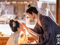 孟子义李昀锐尚公主并肩同行，李昀锐接孟子义下班拥抱