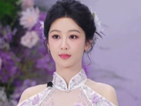 杨紫今日直播引发关注