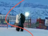 宋亚轩刘耀文现身新疆阿勒泰雪场