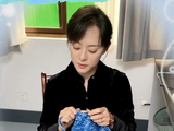 孙俪结婚纪念日送邓超手织围巾