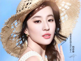 珀莱雅广告被指无产品展示，仅现刘亦菲写真引争议