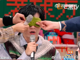 丁程鑫张颜齐戴大眼蛙眼罩呆萌亮相你好星期六