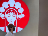 胡先煦被偶遇买霸王茶姬，或将成为品牌代言人