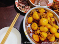 贺峻霖晒年夜饭，自称已非能吃辣的成都人