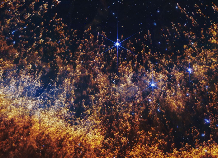 韦布望远镜超清呈现螺旋星云濒死恒星释放物质过程|宇宙|詹姆斯·韦布空间望远镜|NASA|行星状星云|空间望远镜_新浪新闻