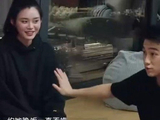 何猷君包场约会奚梦瑶独漏高铁站，女方临时离场