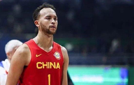 李凯尔经纪公司否认变更国籍，称其仍为中国国籍