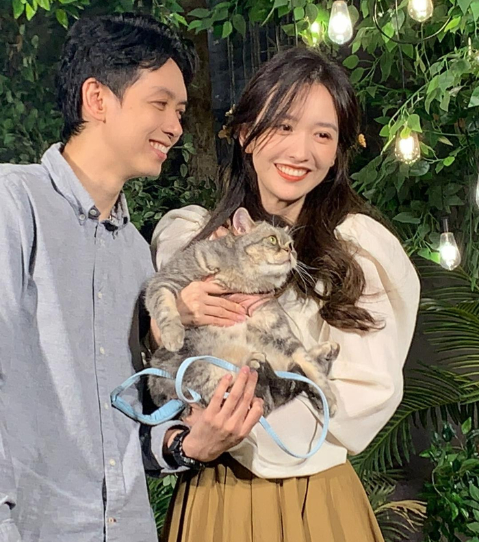 晁然宣布结婚!与男友携手十年,结束爱情长跑|在海边|婚礼|两人|童话|身材_新浪娱乐_新浪新闻