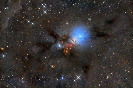 ngc 1333: 英仙座的恒星育婴室