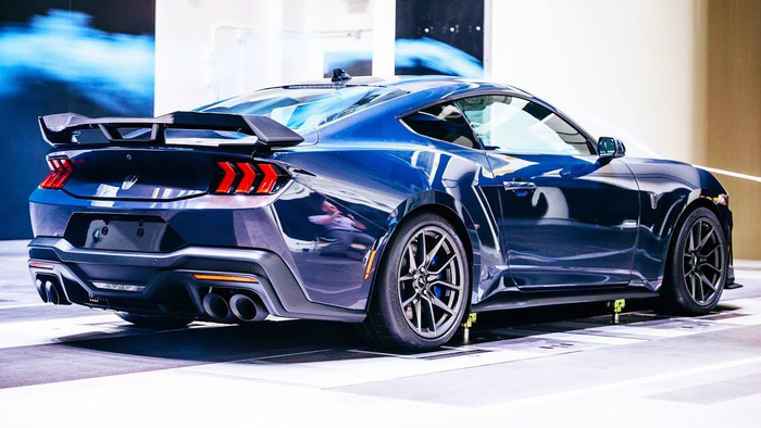 2024款福特野马dark horse 风洞试验__财经头条