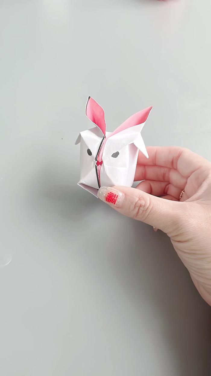 小兔子手偶折纸图片