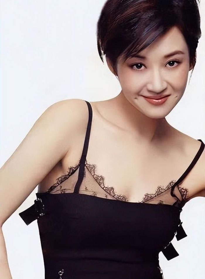 许晴惊艳美照魅惑撩人明艳动人