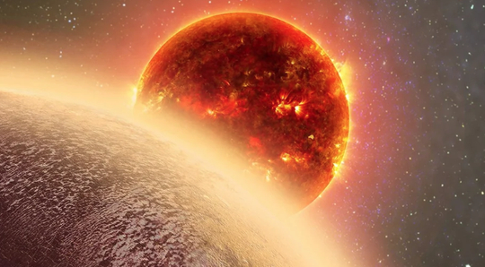 首次三星系统或许是因为吞噬了第四颗恒星而形成