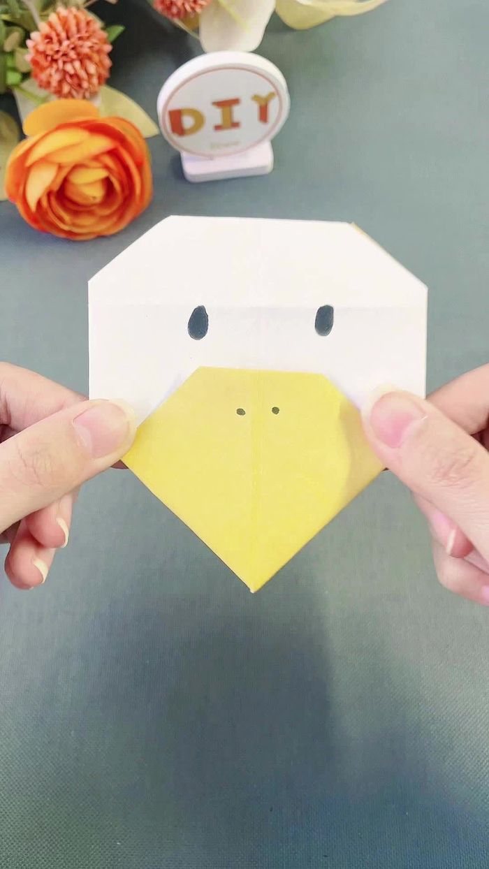 创意手工折纸可爱的小鸭子