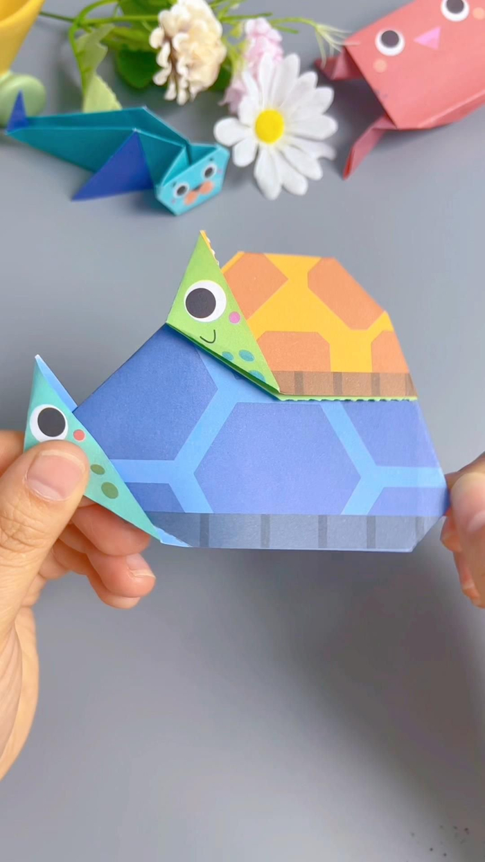 儿童手工折纸一对可爱的小乌龟