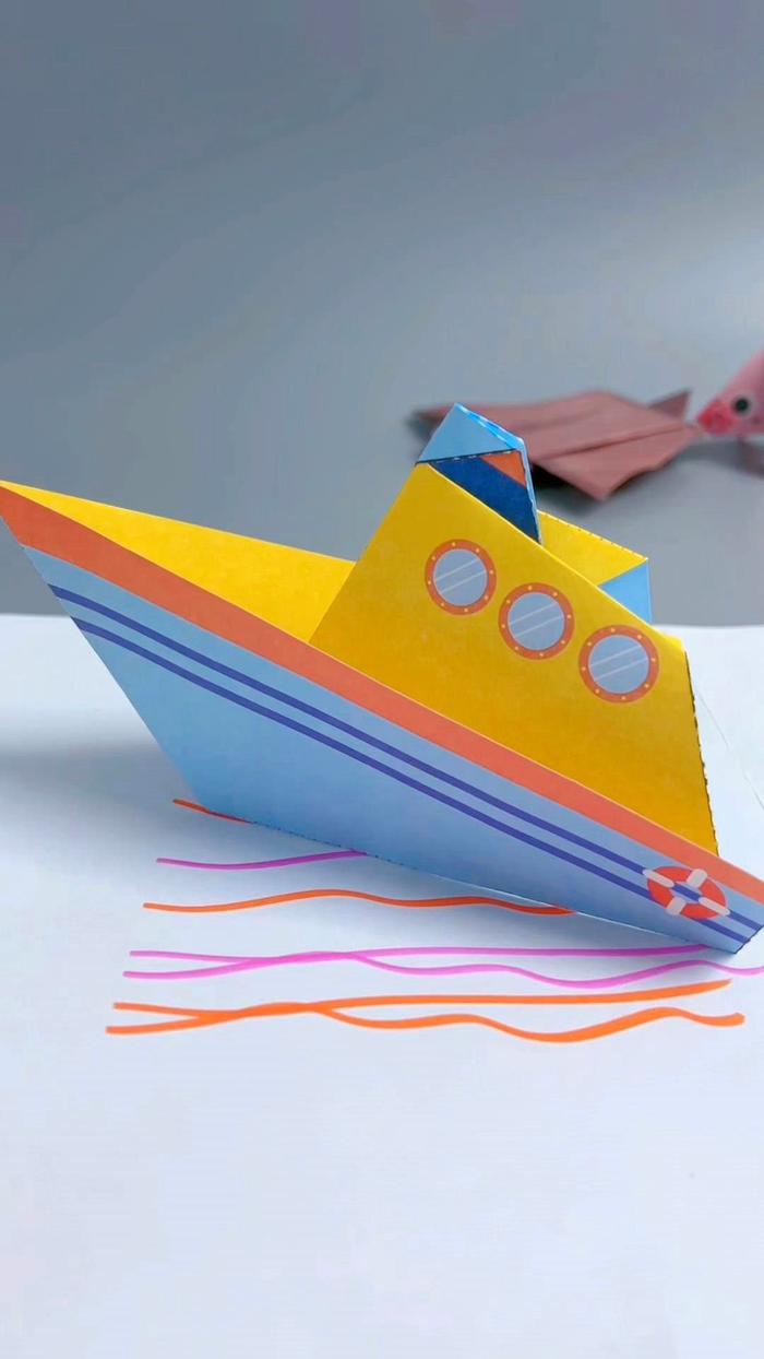 儿童手工折纸,一艘远航的轮船