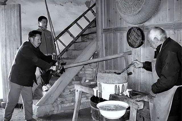 70年代常用的8种老物件，如今消失不见了，认识用过5种的人都老了
