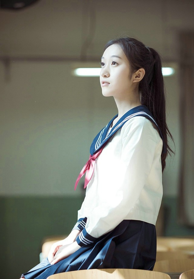 清纯学妹笑容可爱自信优雅唯美写真