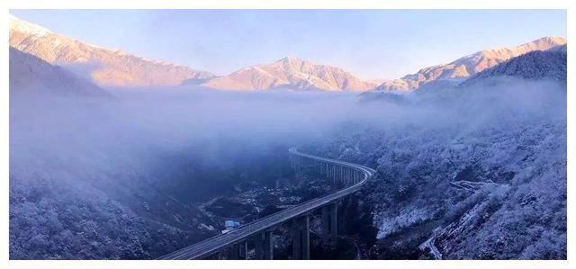 中国最逆天高速，拥有七项世界之最，投资206亿240公里全程高架