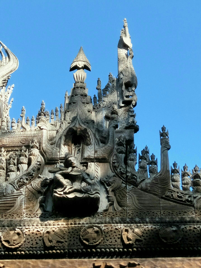 东南亚 缅甸 曼德勒 金色宫殿僧院