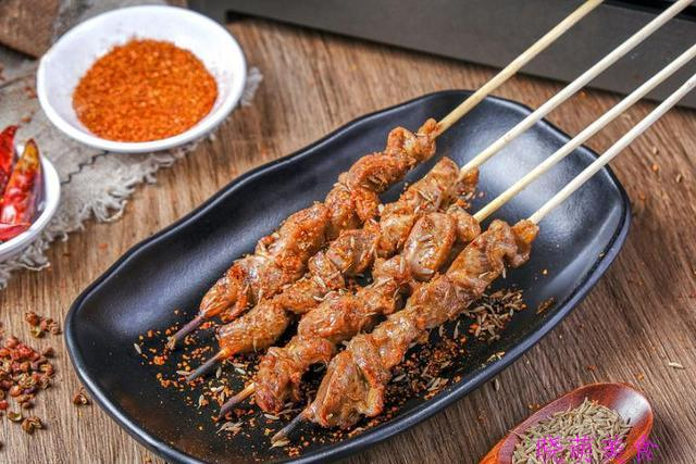 鸡排、烤鸡胗、鸡柳、脆皮鸡排、炸鸡块、爆浆鸡排度做法|玉米|鸡排|面包糠_新浪新闻