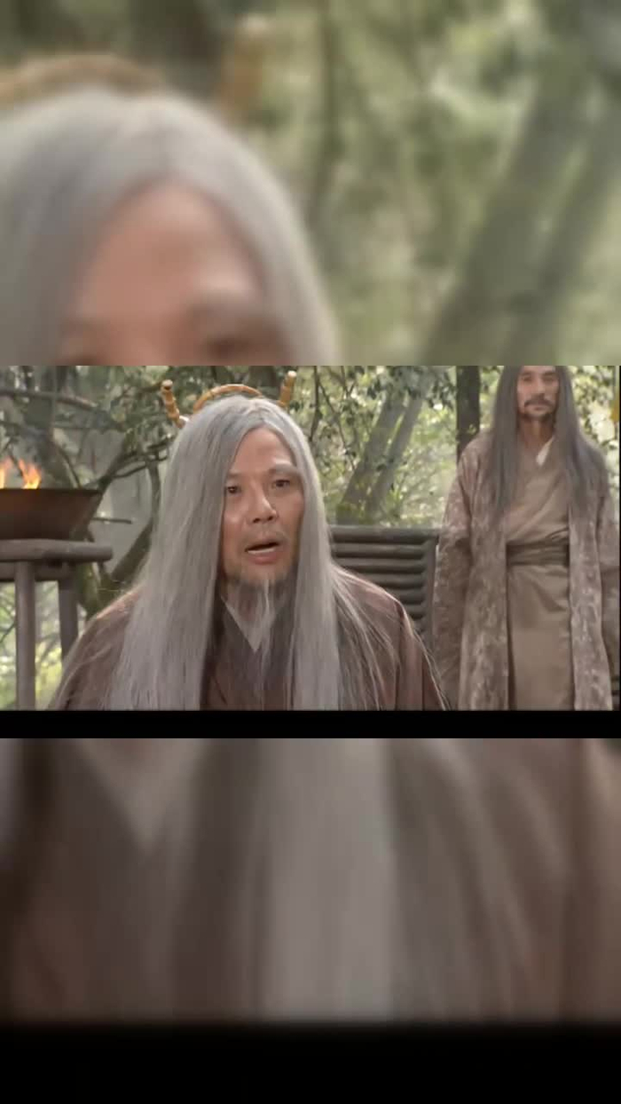 徐长老叫来这么多人,却让康敏来说事,必定有蹊跷