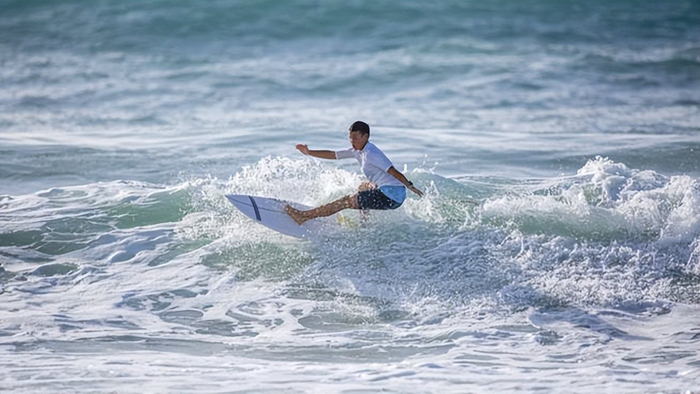 冲浪小将杨思琪压哨晋级,中国首获冲浪奥运席位!