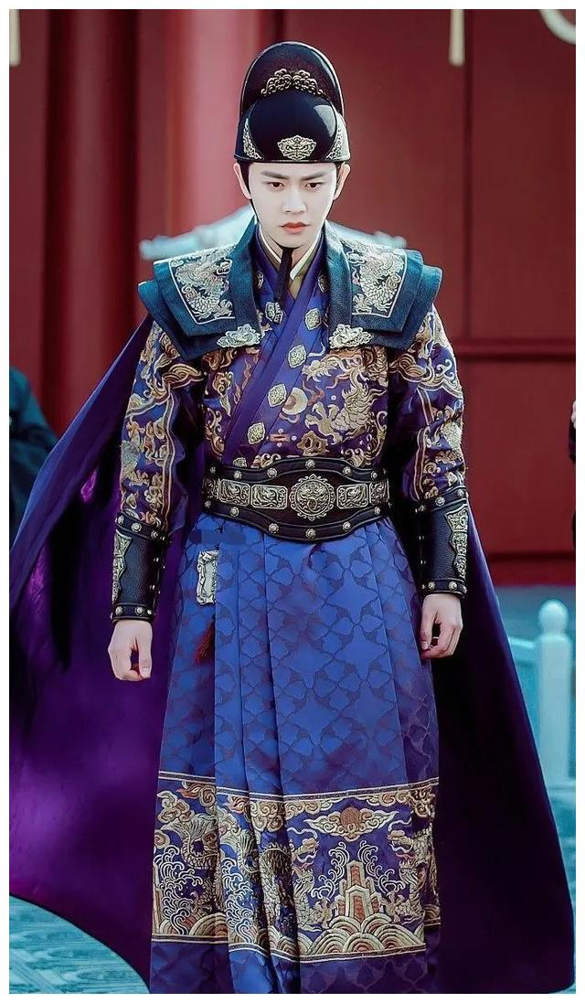 《锦衣之下》陆大人飞鱼服上的飞鱼图案是会飞的鱼吗