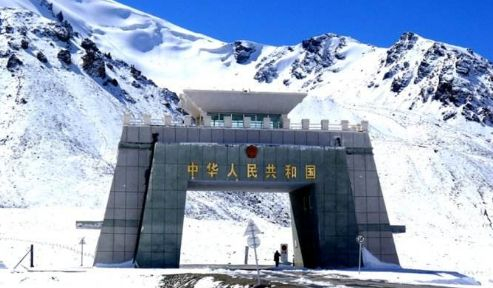 直击:中国边境上的9大国门,雄伟而气派,全世界最霸气