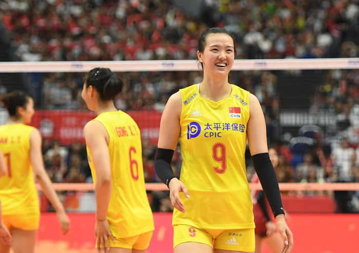 女排巴西站3看点:张常宁状态,首发阵容有无变化,接应是否补强