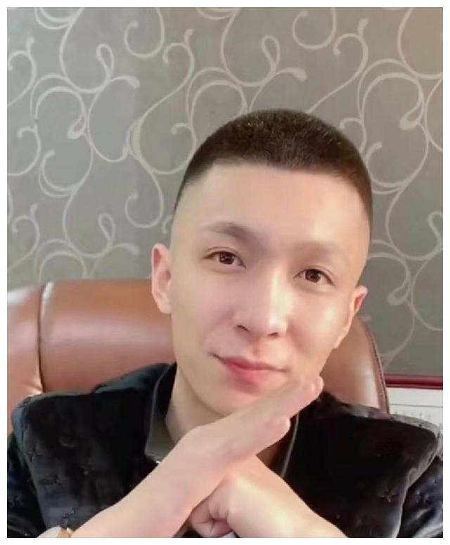 段宏楠死因曝光,最先被电到的人是刘倩楠,为了救人