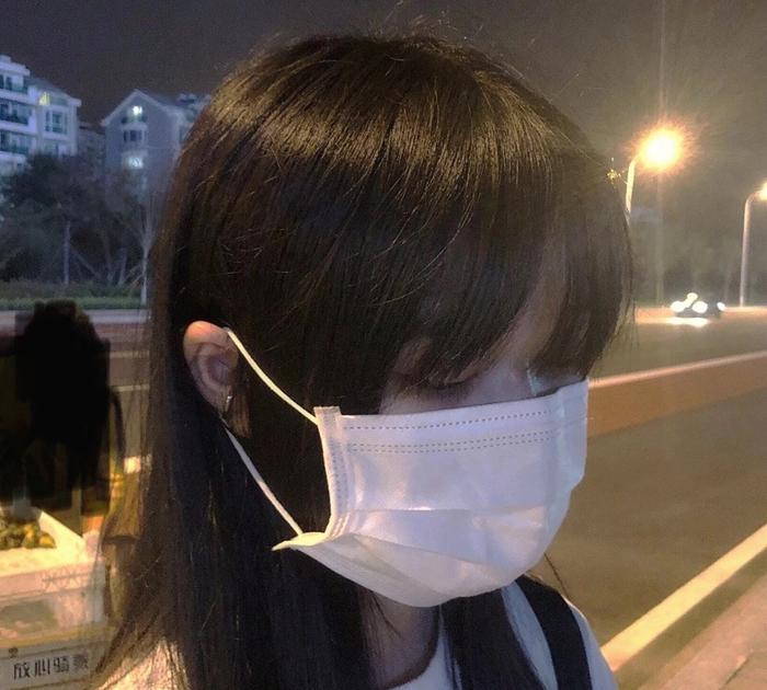 口罩真人女生头像